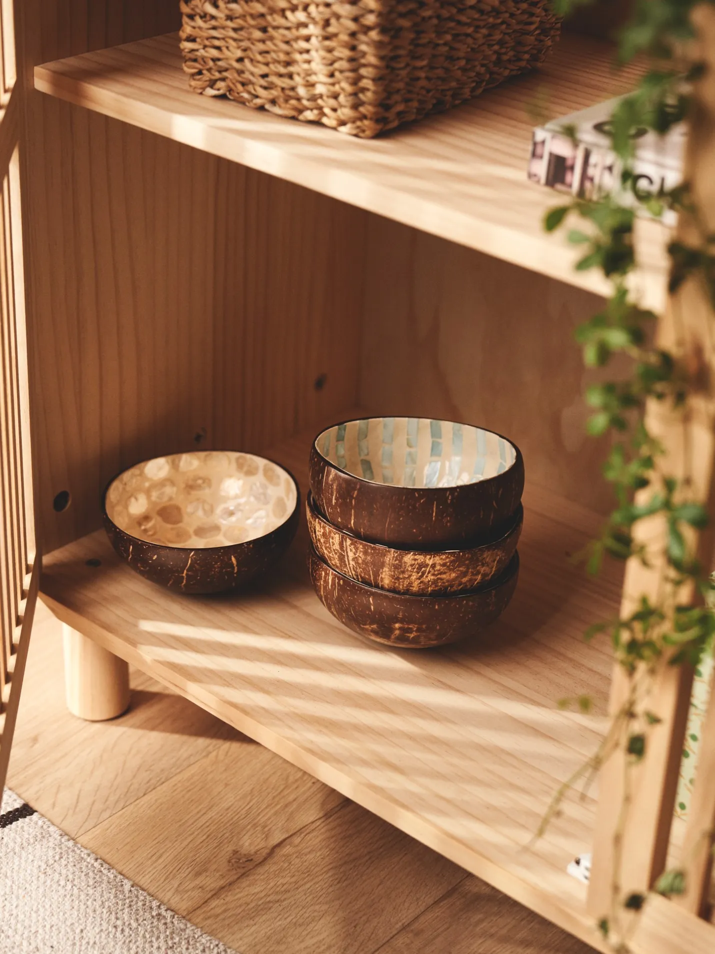 New Søstrene Grene Schweiz Dekorative Kokosnussschale Blue