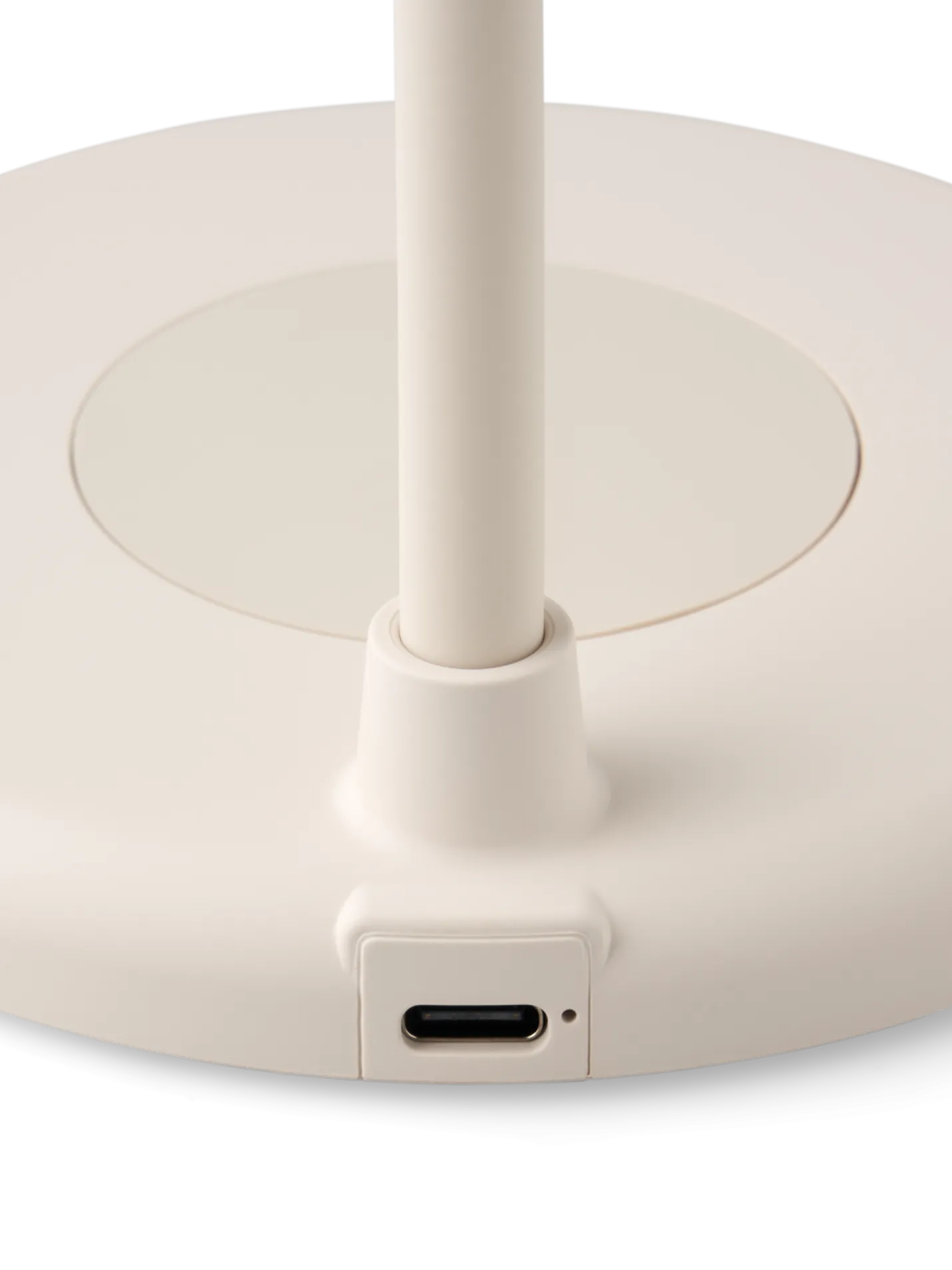 Sale Søstrene Grene Schweiz Schreibtischlampe Mit Lautsprecher Off White